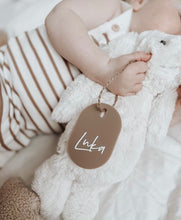 Load image into Gallery viewer, Personalised Oval Gift Tags x 4 2024