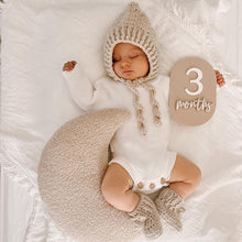 Load image into Gallery viewer, Unique bump & baby multi-use & interchangeable milestone plaque