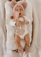 Load image into Gallery viewer, Unique bump & baby multi-use & interchangeable milestone plaque