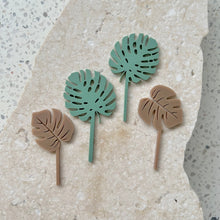 Load image into Gallery viewer, Tropical Leaves - Cupcake/Food Event Toppers 4pk