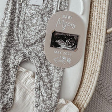 Load image into Gallery viewer, Ultrasound pregnancy announcement plaque