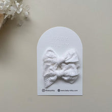 Load image into Gallery viewer, BABY BILBY x LETS BLOOM Collab Hair accessories hanger with our limited edition bow set!