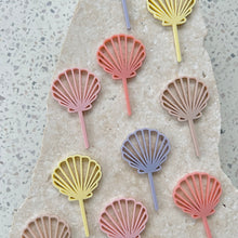 Load image into Gallery viewer, Shell - Cupcake/Food Toppers