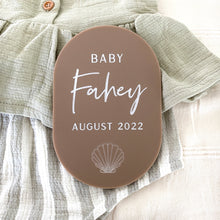 Load image into Gallery viewer, Personalised shell - Pregnancy announcement plaque