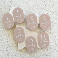 Load image into Gallery viewer, Milestone Oval Set - 4 designs to choose from