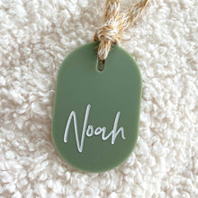 Load image into Gallery viewer, Personalised Oval Gift Tags x 4 2024

