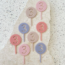 Load image into Gallery viewer, Scallop B&#39;day Numbers - Cupcake/Food Toppers 4pk
