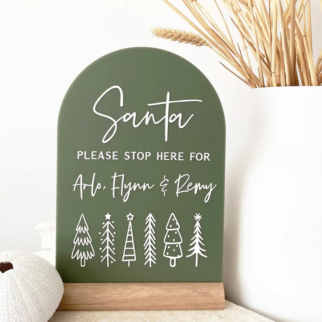 Santa please stop here personalised sign